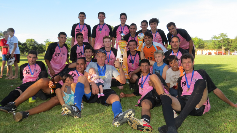 União Floresta é o Campeão da Copa Rádio Amizade/Apoio CMD 